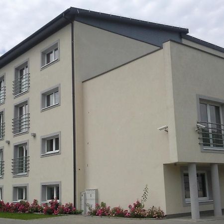 Via Appia Hotel Raszyn Buitenkant foto