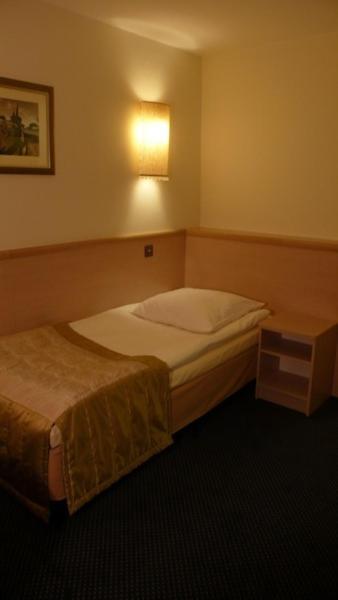Via Appia Hotel Raszyn Kamer foto